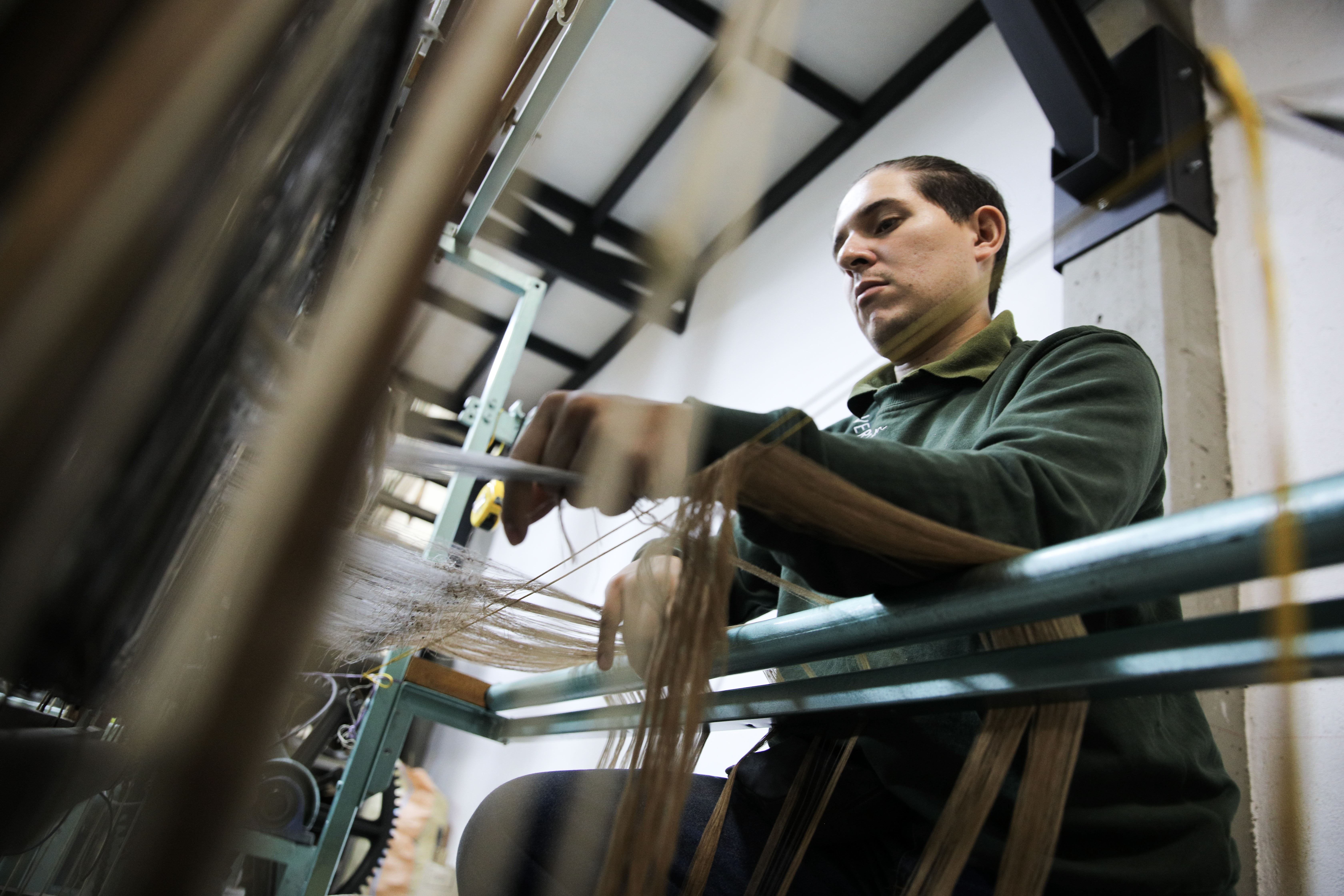 Verdi Design no es solo una marca de textiles, es un proyecto que busca promover la cultura colombiana y generar un impacto positivo en la sociedad.