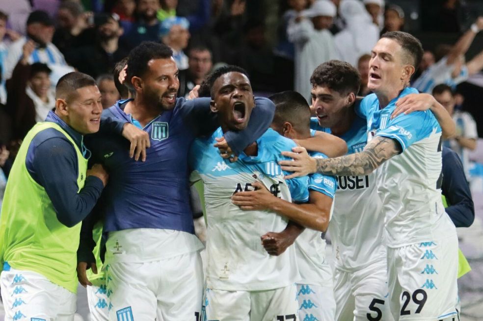 Video: mire el golazo de Johan Carbonero en la Supercopa que Racing le ganó a Boca