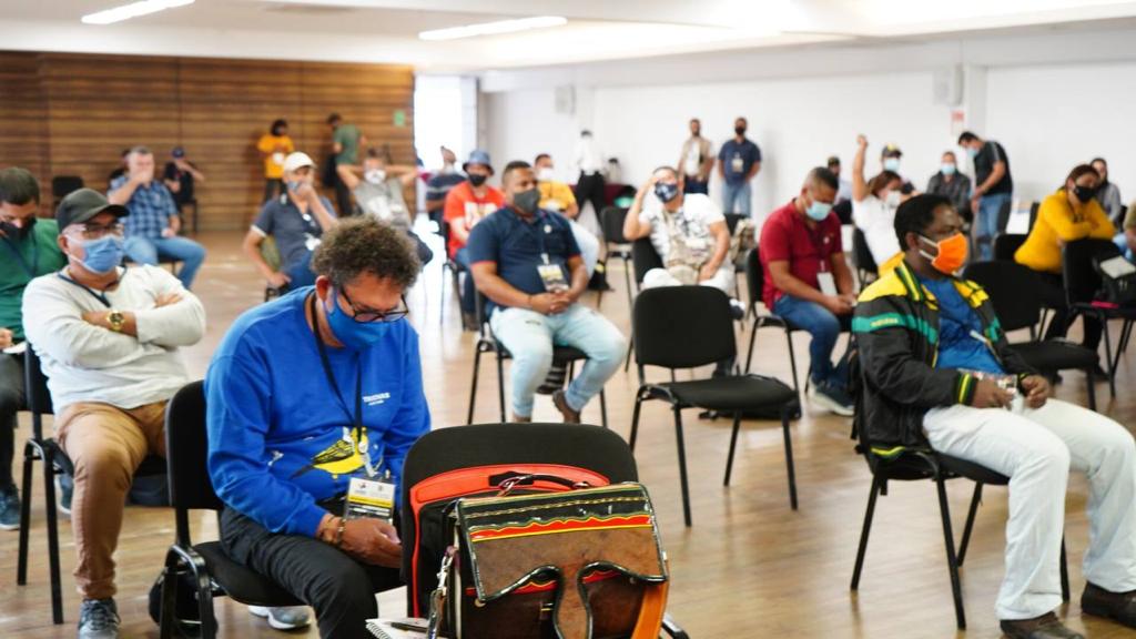 Partido Comunes denuncia seguimientos amenazantes a militantes en Villavicencio