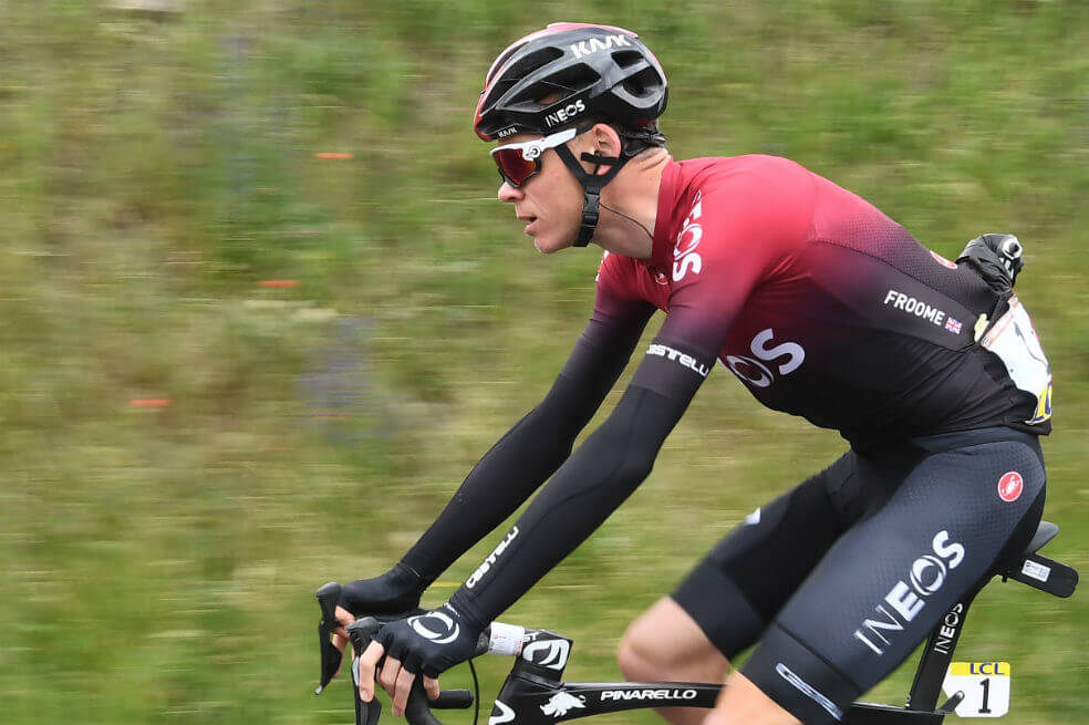 Froome fue operado con éxito, pero permanecerá en cuidados intensivos
