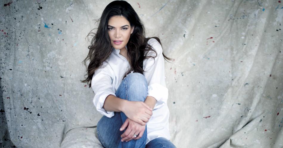 «Él quiere 4 hijos, yo 2, y no me niego a un tercero» Isabel Sofía Cabrales