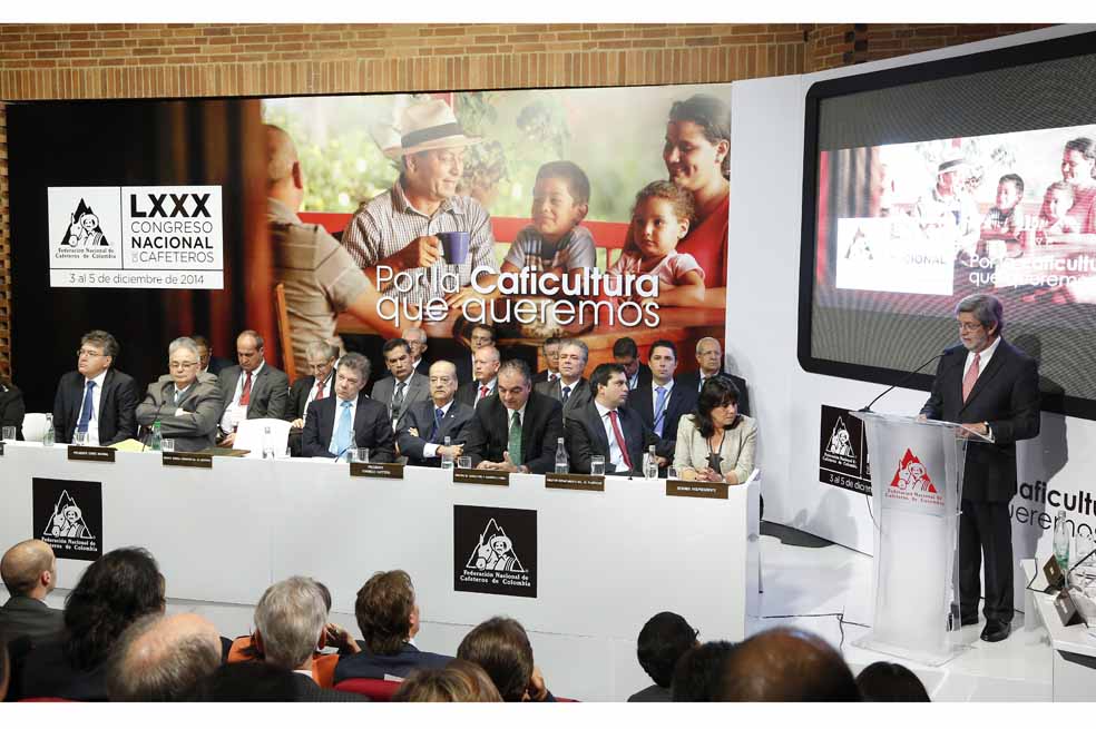 Cafeteros, unidos a pesar de todo