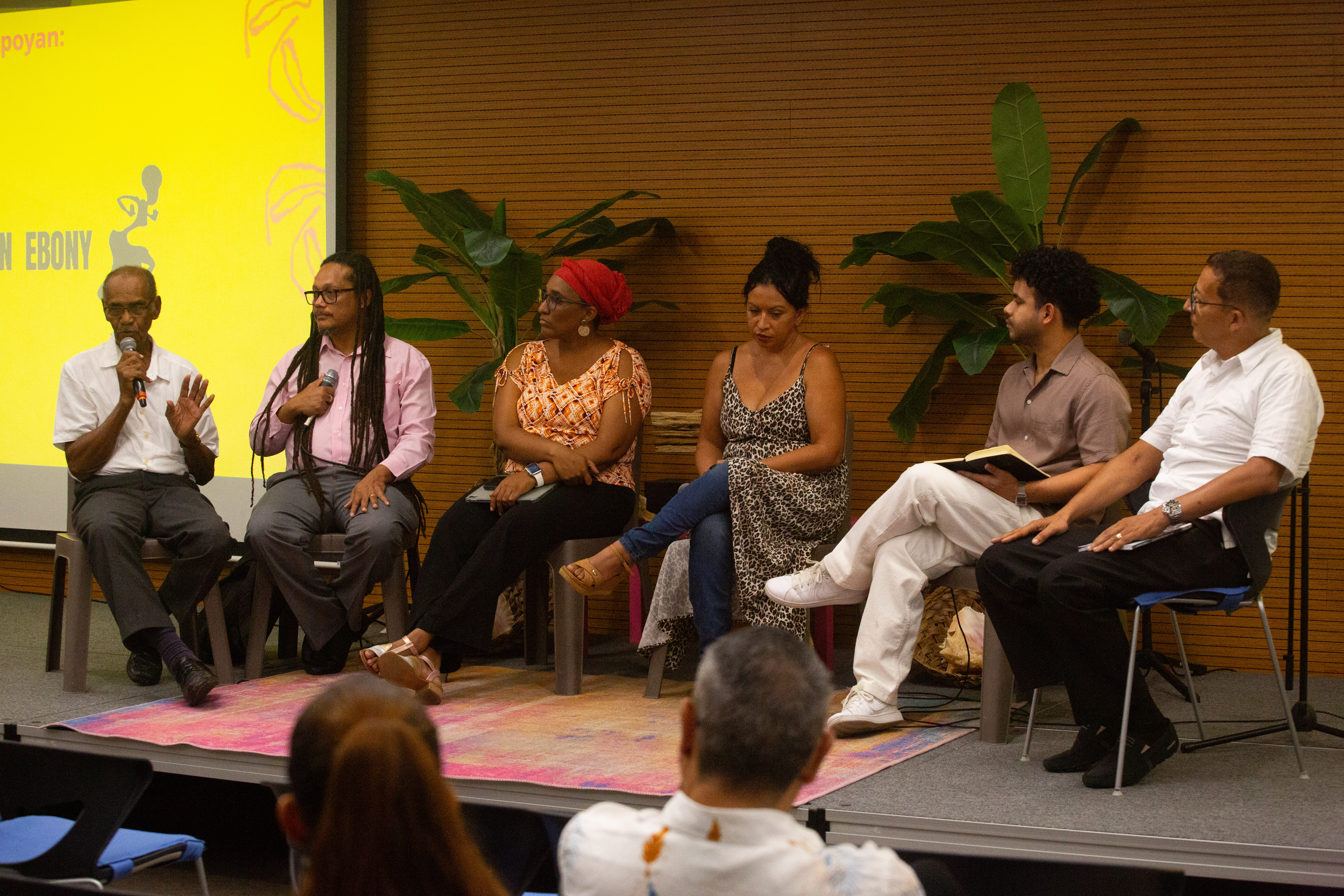 Viernes 20/09/2024. Conversatorio sobre San Andrés y su relato oral e histórico en el auditorio del Banco de la República.
