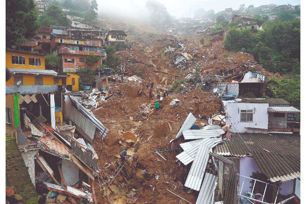 Las mortales lluvias en Brasil dejan al menos 80 muertos