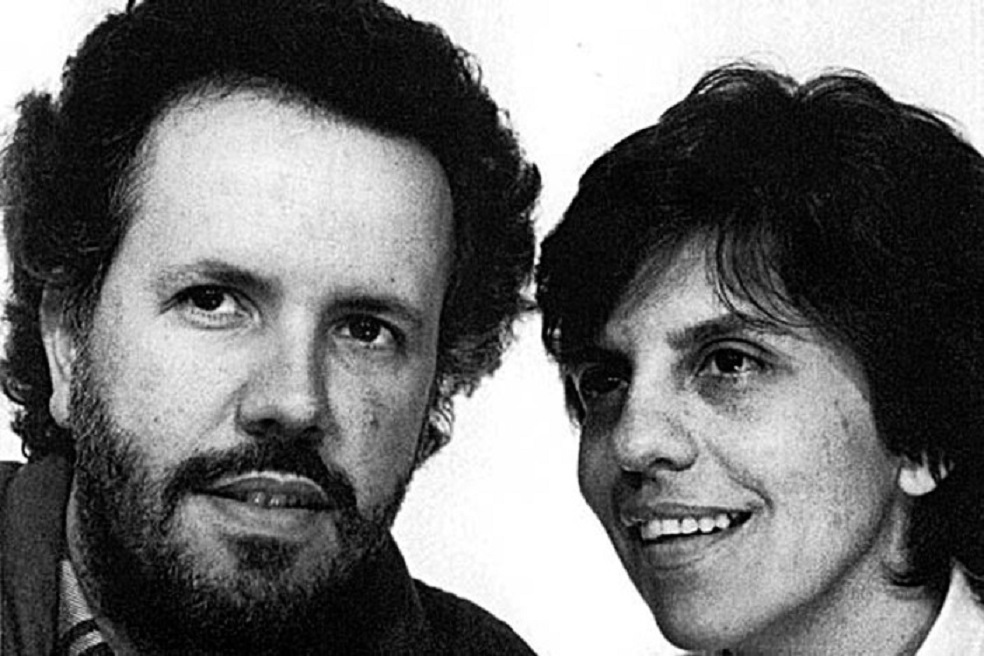 Dos almas gemelas: Alberto Donadio y Silvia Galvis.Archivo particular de Alberto DonadioEn los noventa, Silvia cerró su ciclo en Vanguardia y llegó a El Espectador por intermedio de Juan Pablo Ferro, quien la invitó para que publicara una columna. Ese espacio le dio una resonancia nacional y la voz de Silvia Galvis rompió, para siempre, las barreras de Santander. Ferro era jefe de redacción y amigo de Silvia desde los años que frecuentaron la Universidad de los Andes; por eso confió en ella y ella le respondió con oficio y criterio, pero sobre todo con el agradecimiento que estampó al afirmar que “El Espectador de la familia Cano era el séptimo cielo de la tolerancia, del respeto a las ideas ajenas y de la gallardía personal”.