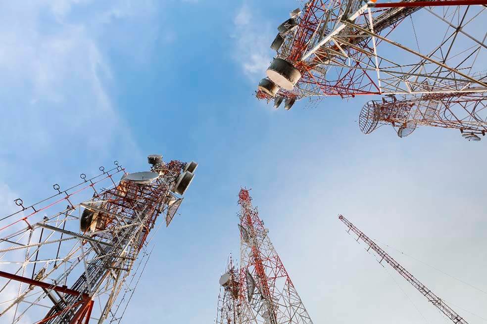 Tigo inicia el despliegue de red en la banda de 700 MHz