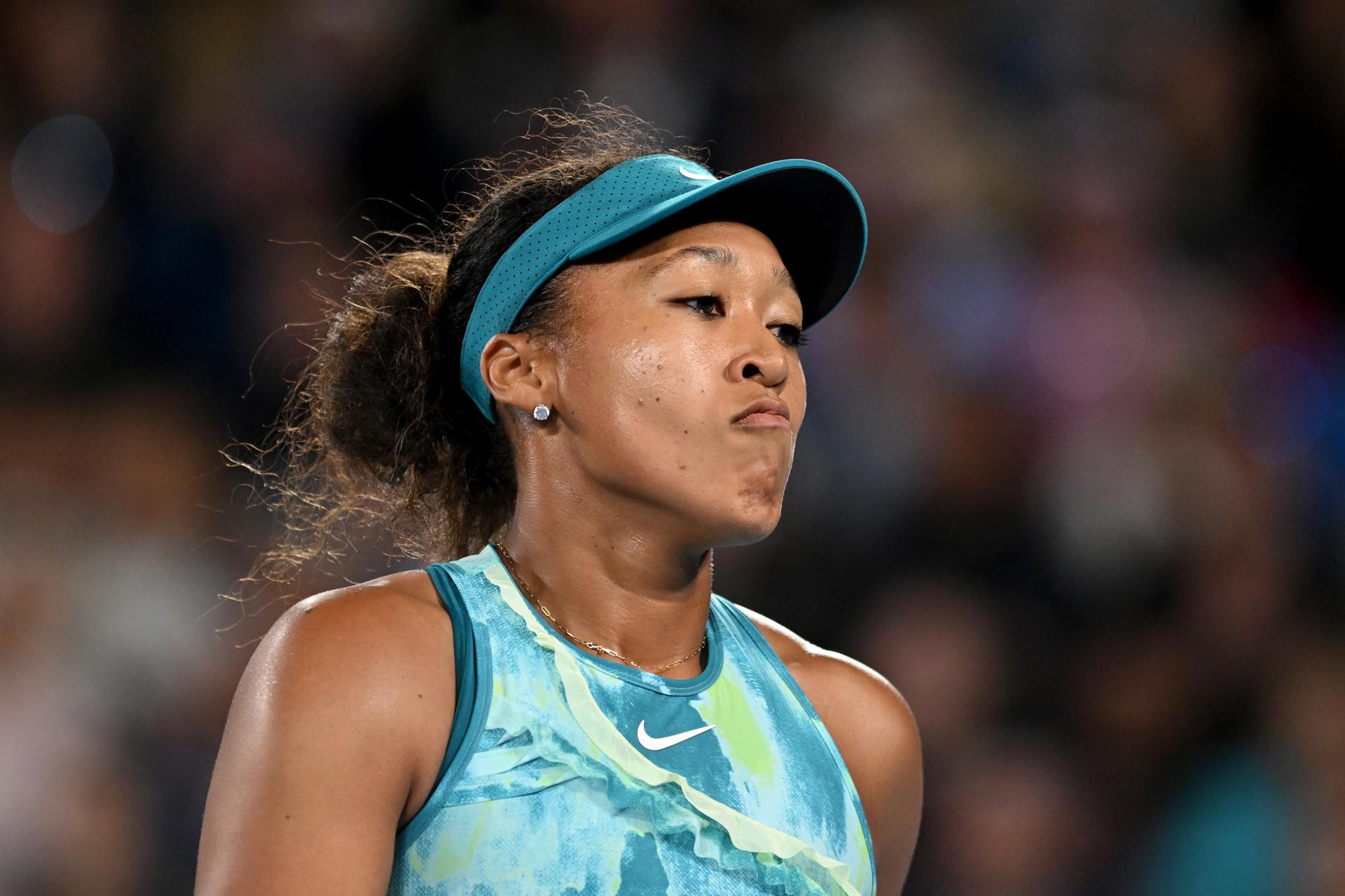 MELBOURNE (Australia), 22/01/2026.- Naomi Osaka of Japan reacts during the Women’s 2nd round match against Sorana Cirstea of Romania on day 5 of the 2026 Australian Open tennis tournament in Melbourne, Australia, 22 January 2026. (Tenis, Japón, Rumanía) EFE/EPA/LUKAS COCH AUSTRALIA AND NEW ZEALAND OUT