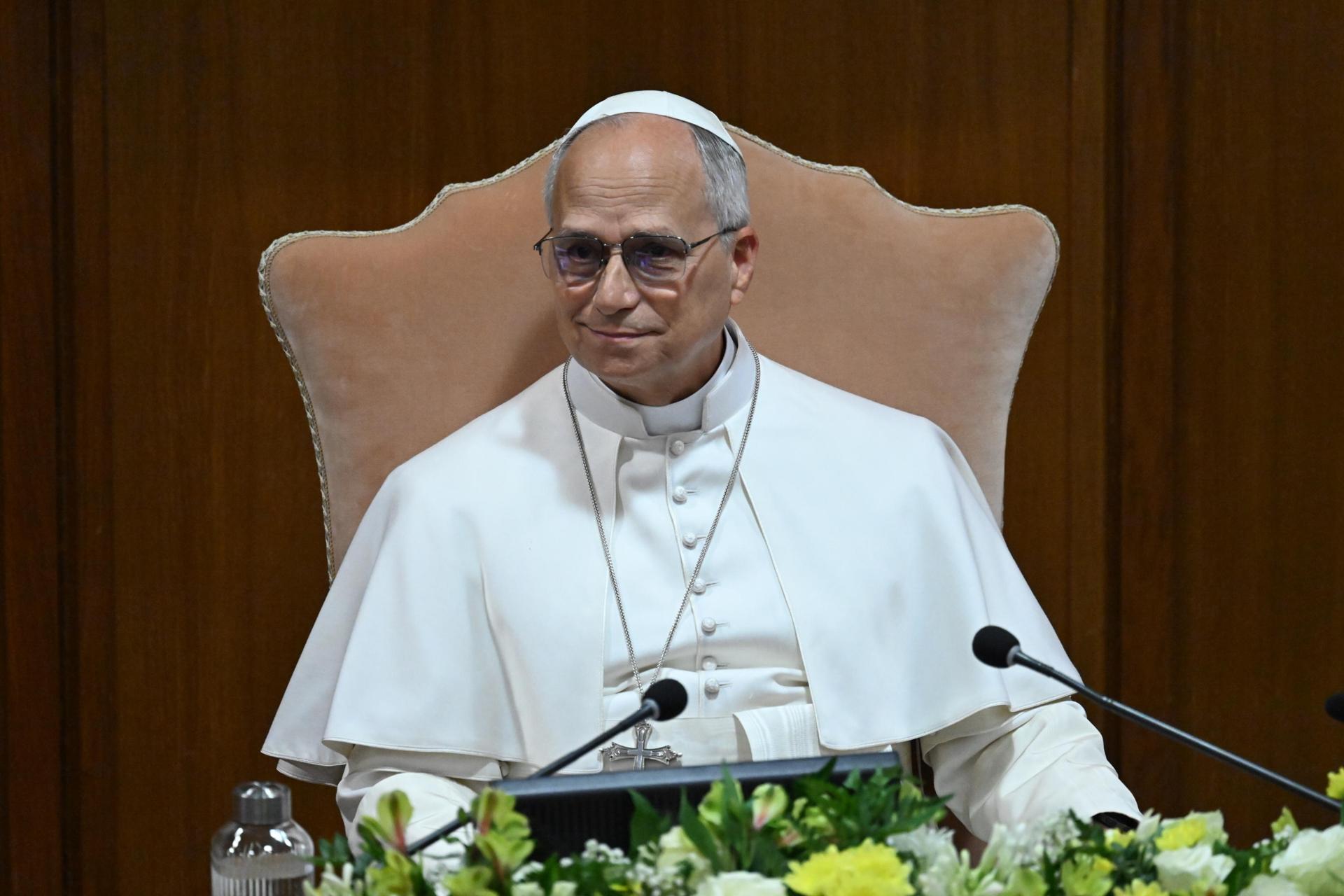 Recordatorio del papa a los magnates: la IA no debe sustituir la humanidad