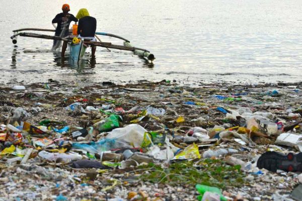 El ser humano convirtió el mar en un basurero: Fondo Mundial para la Naturaleza.