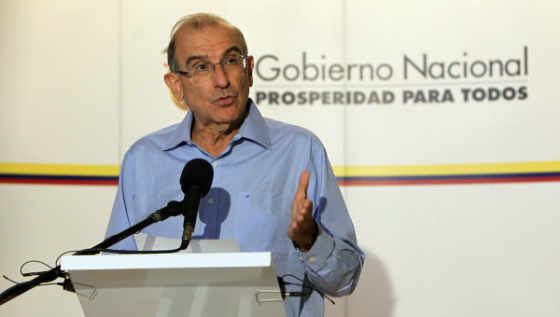 Farc y gobierno aún difieren sobre justicia transicional: De la Calle