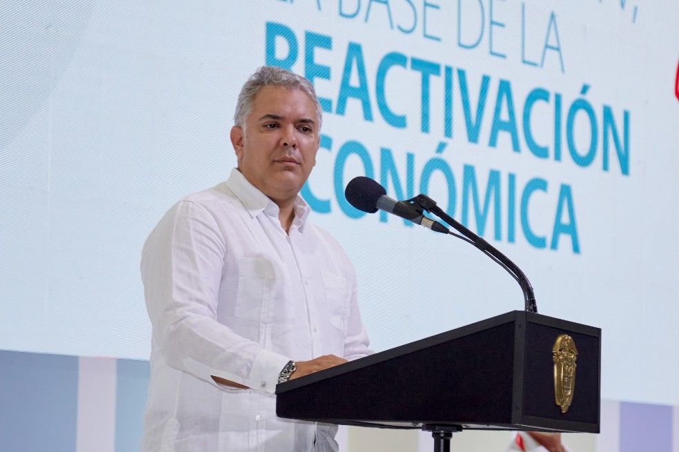 Panel de Opinión raja el desempeño de Iván Duque