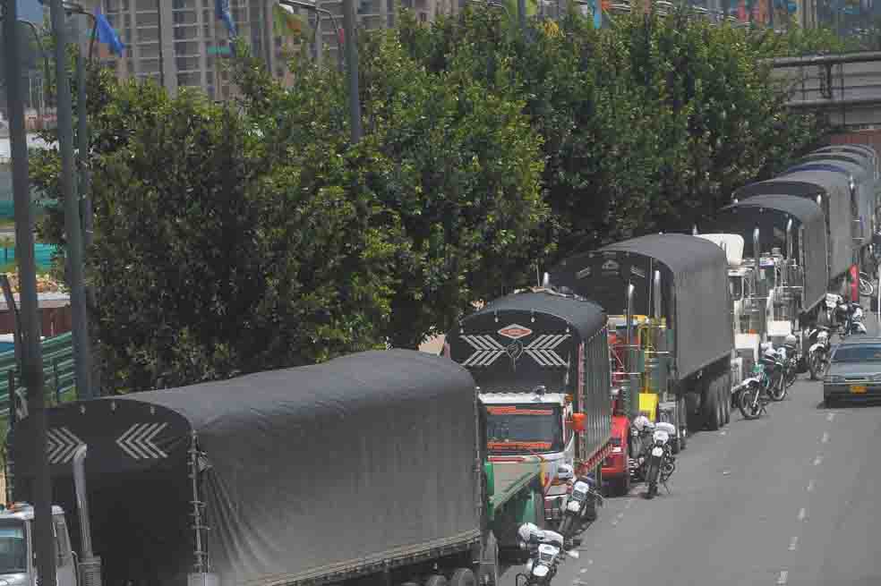 Los reparos de los gremios al decreto para transporte de carga