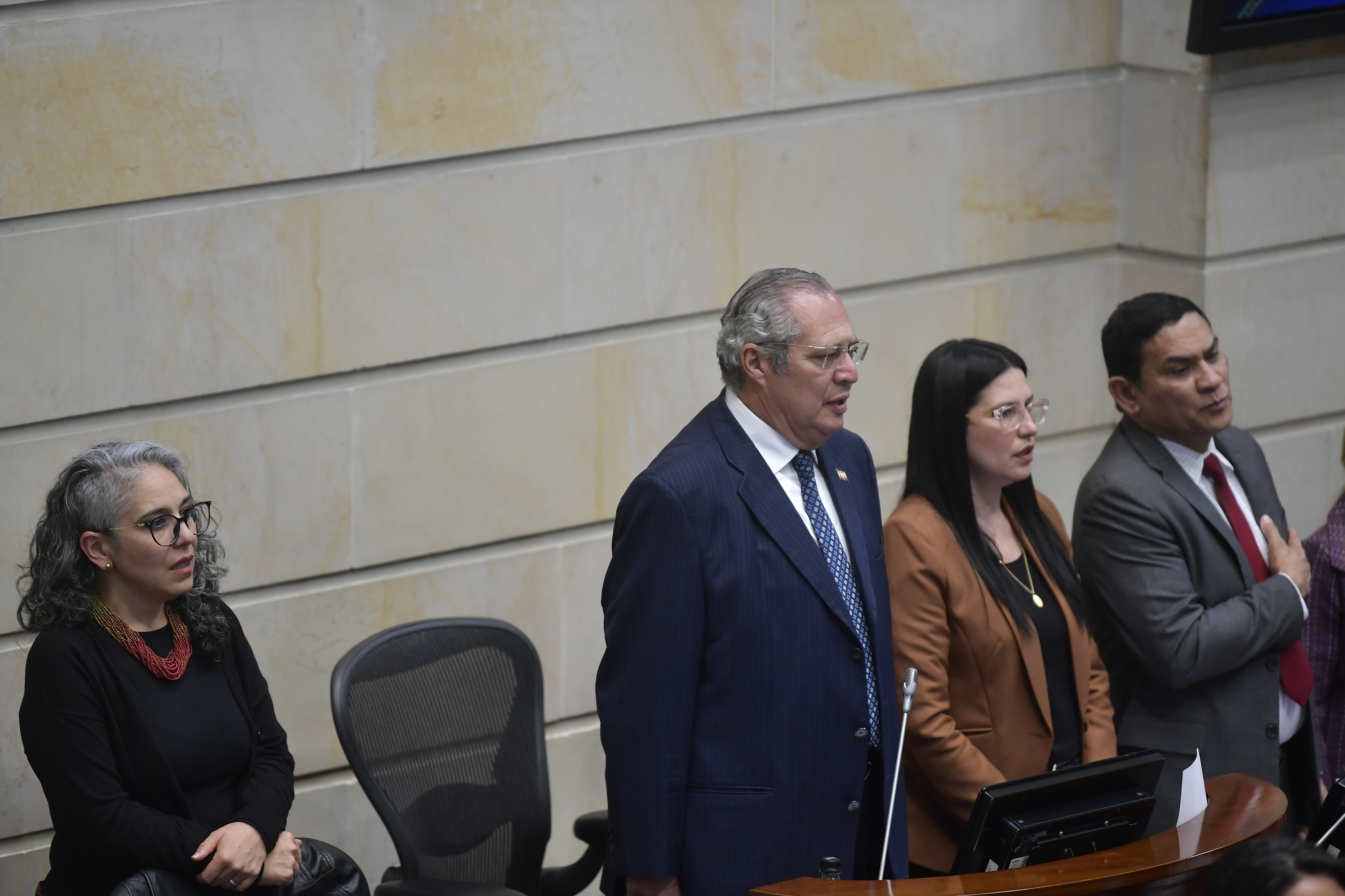 Presidente del Senado y María José Pizarro, vicepresidenta del Senado, durante el inicio de sesiones 2024.