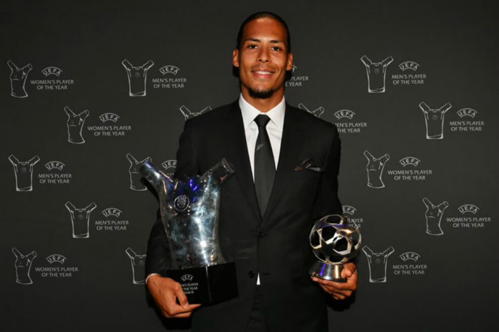 El holandés Virgil Van Dijk fue elegido mejor jugador de la temporada por la UEFA