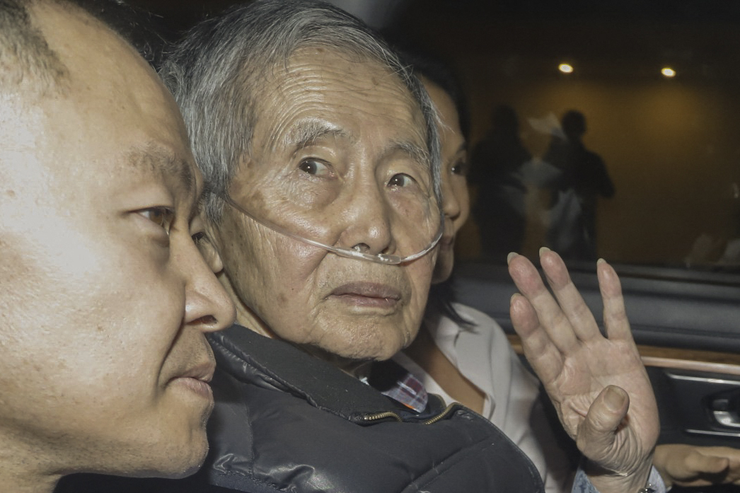 Alberto Fujimori, de 85 años, en cuidados intensivos con una fractura de cadera