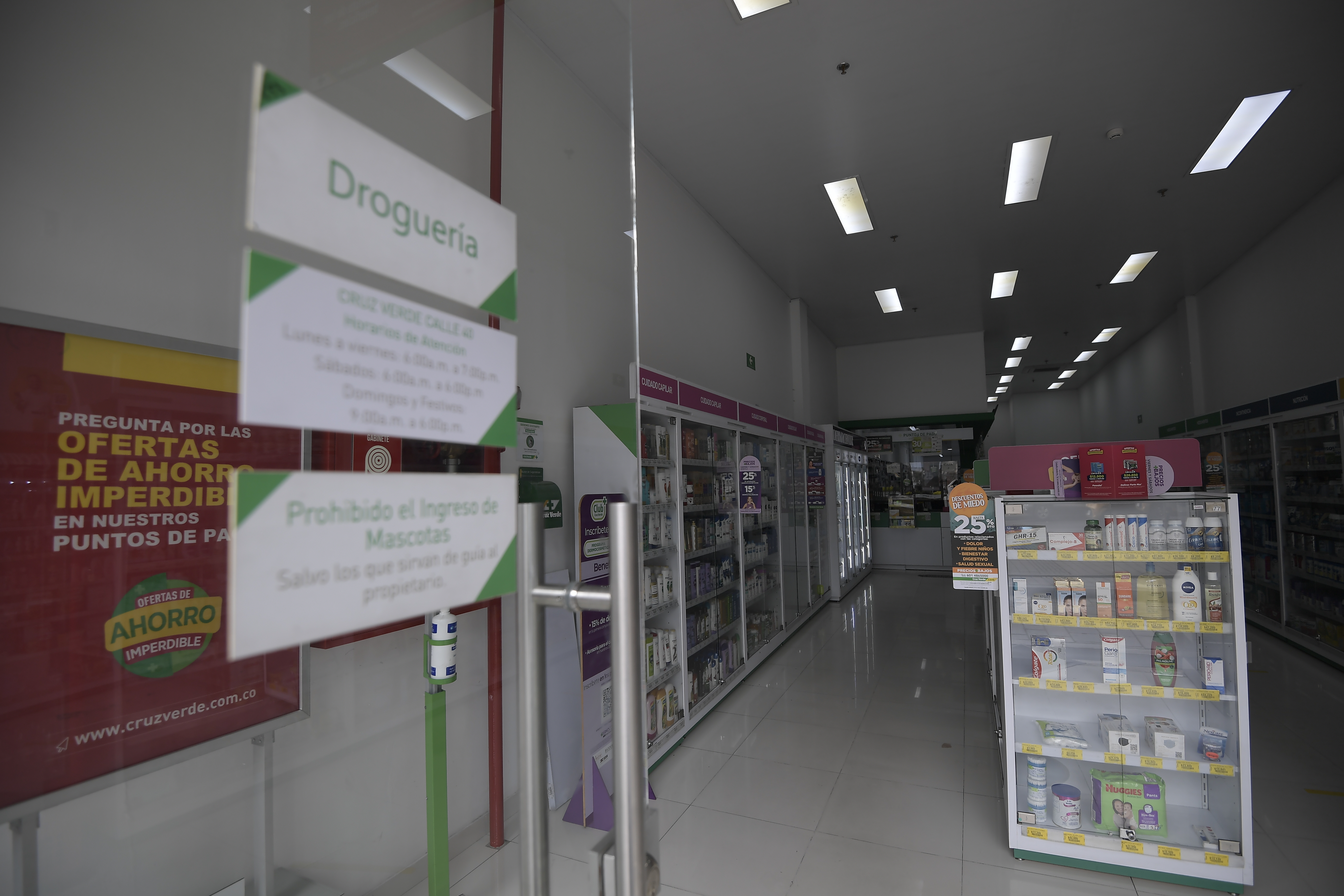 Con un decreto, el Minsalud quiere regular dónde se abren las droguerías