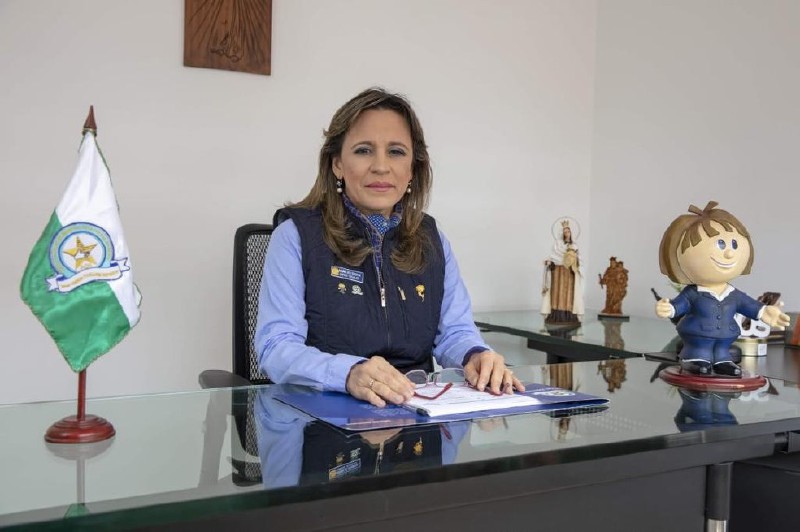 Adriana Correa, al frente de la “Carrera por la Policía”
