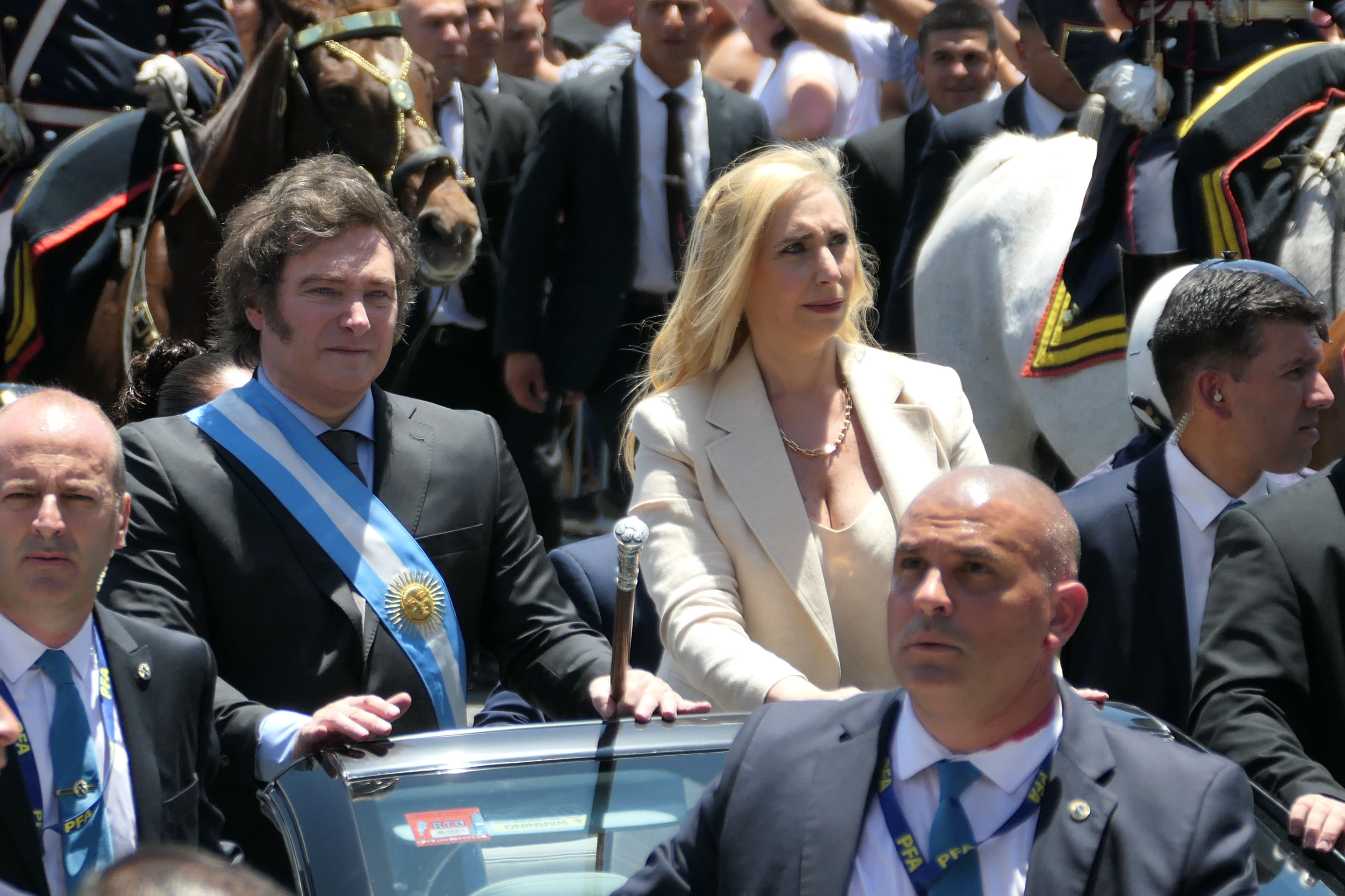En Argentina, las políticas de comercio exterior de Milei dividen a empresarios