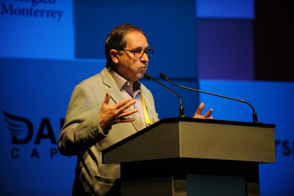Salvador Alva, presidente del Sistema Tecnológico de Monterrey. /Cortesía