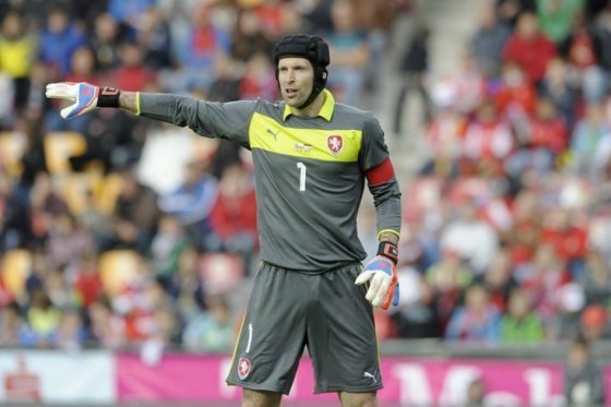 Petr Cech evitó la derrota de Arsenal en Sunderland