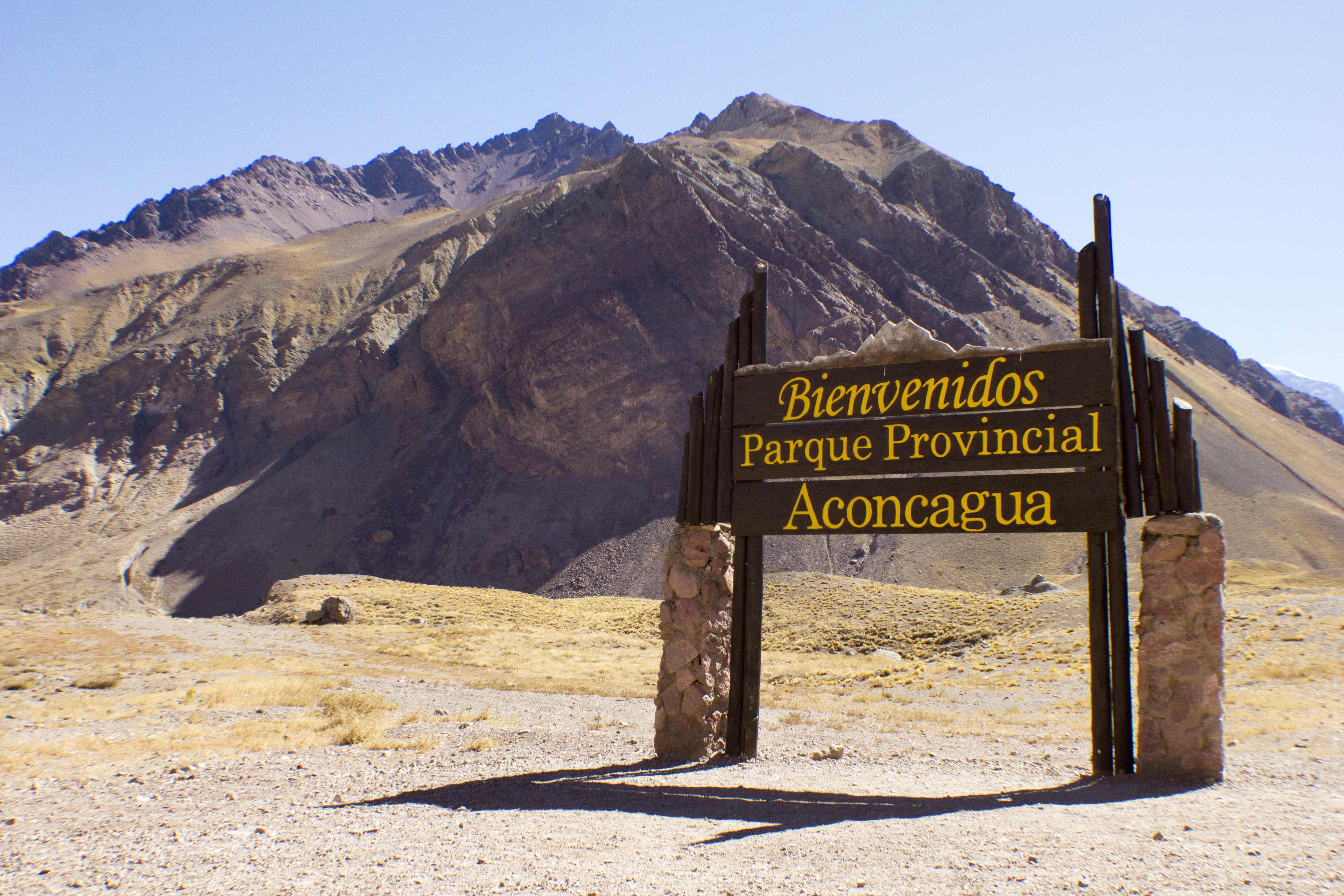 ¿Cuáles son las montañas más altas de Latinoamérica y cómo visitarlas?