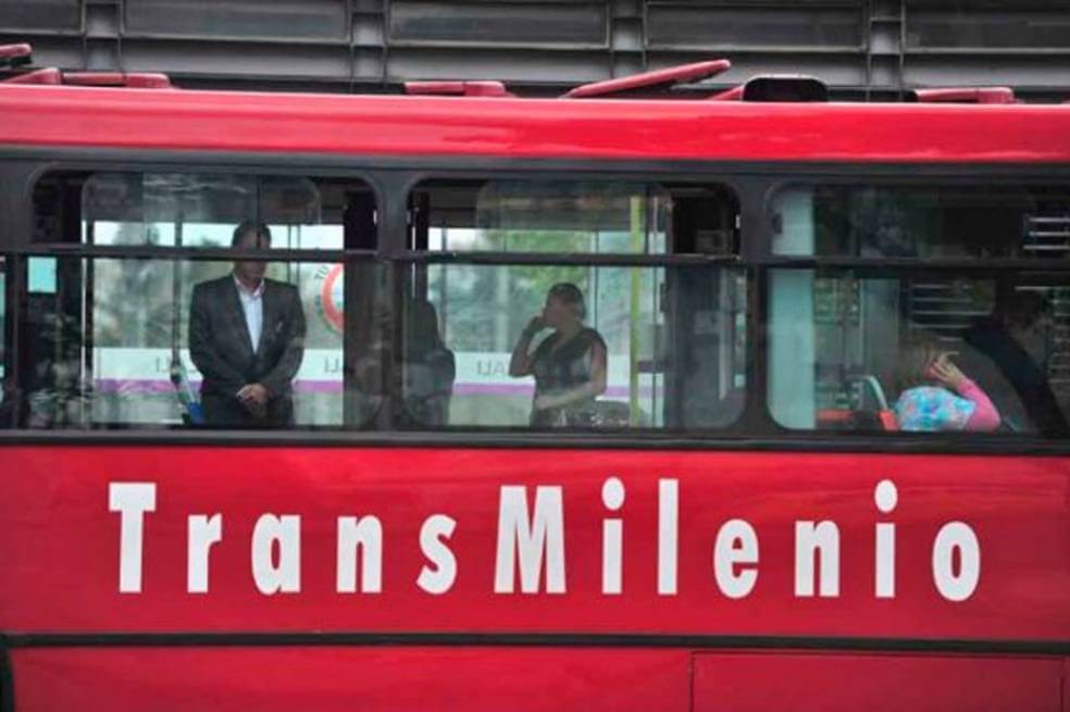«Es un atentado contra la vida»: Transmilenio sobre lavamanos portátiles vandalizados
