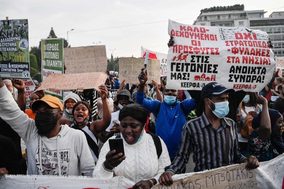 En Grecia, un grupo de migrantes alertó sobre la incidencia del cambio climático en los desplazamientos forzados en el mundo.