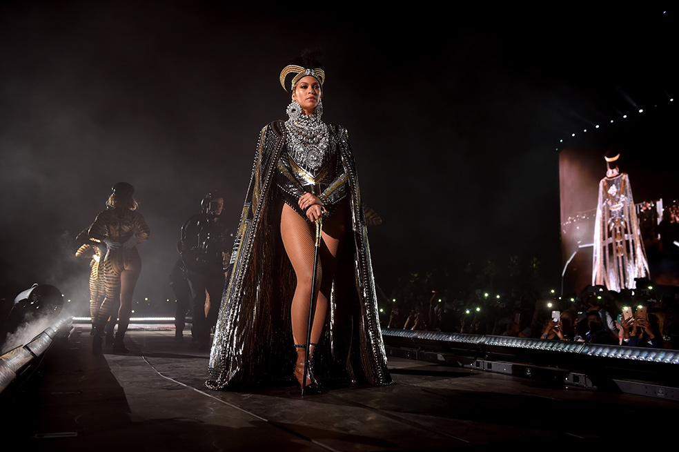 Beyoncé y Justin Bieber, presentes en los Billboard Latinos gracias a colaboraciones con Balvin y Fonsi