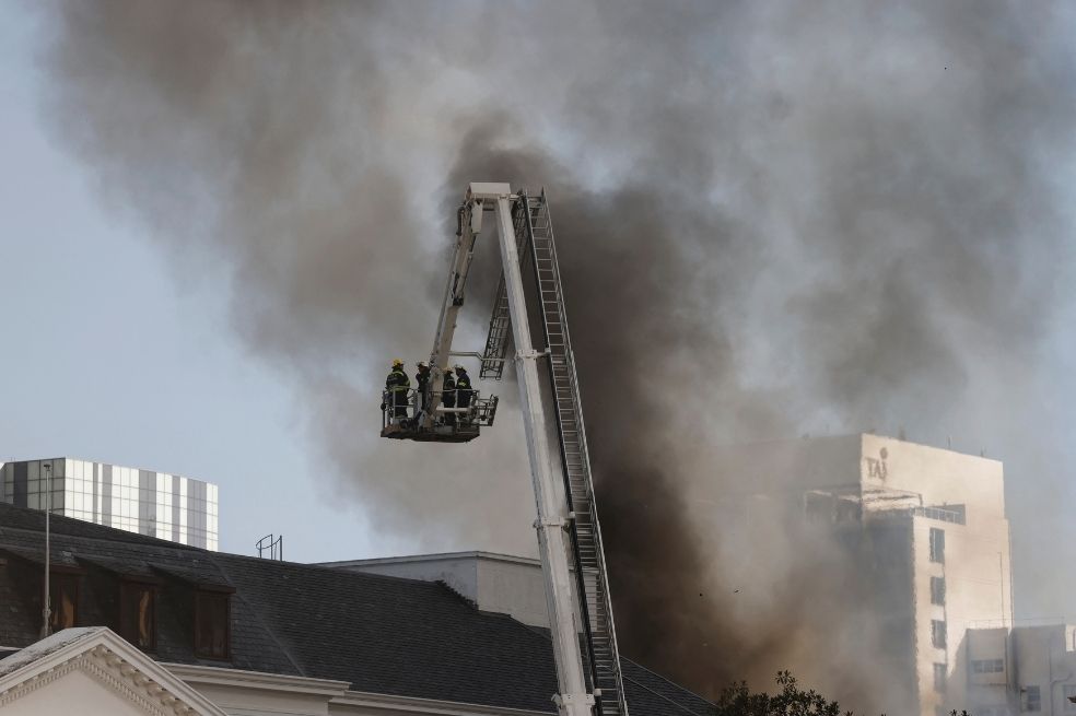 Incendio en el Parlamento sudafricano: sospechoso fue acusado de terrorismo