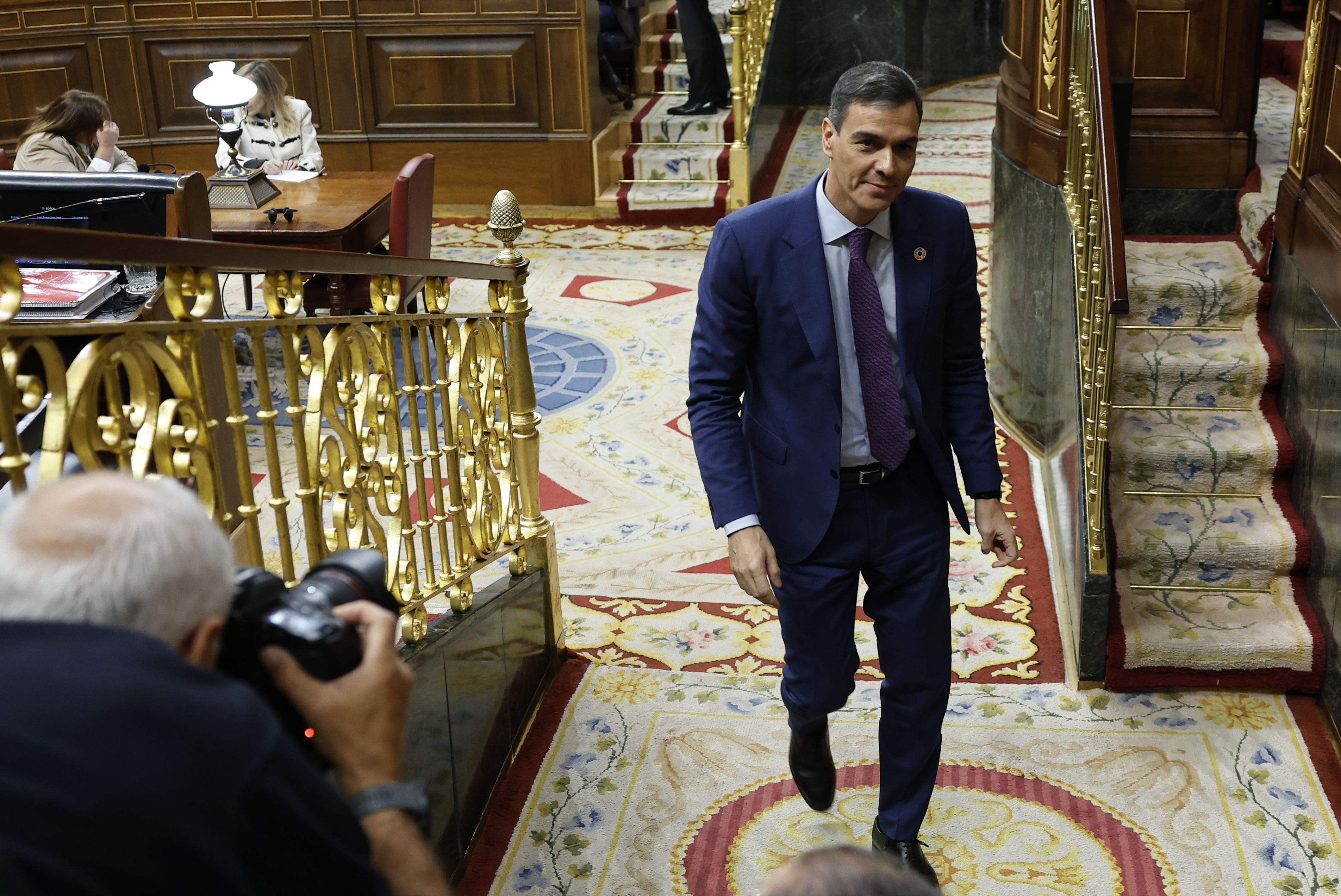 Pedro Sánchez defiende su gestión ante inundaciones, hizo “lo que tenía que hacer”