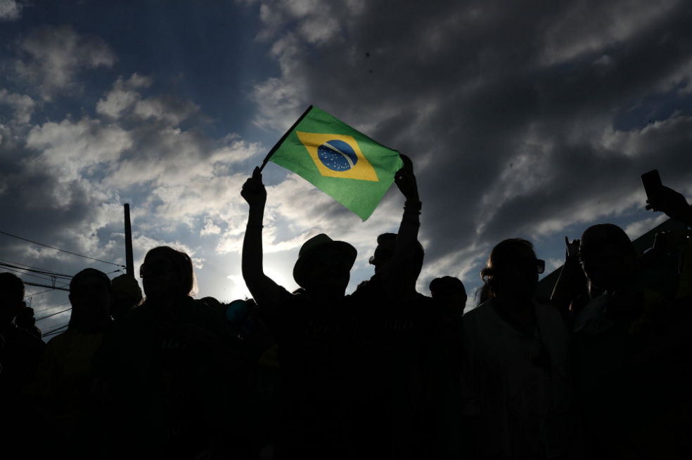 Brasil, cuando el poder cae