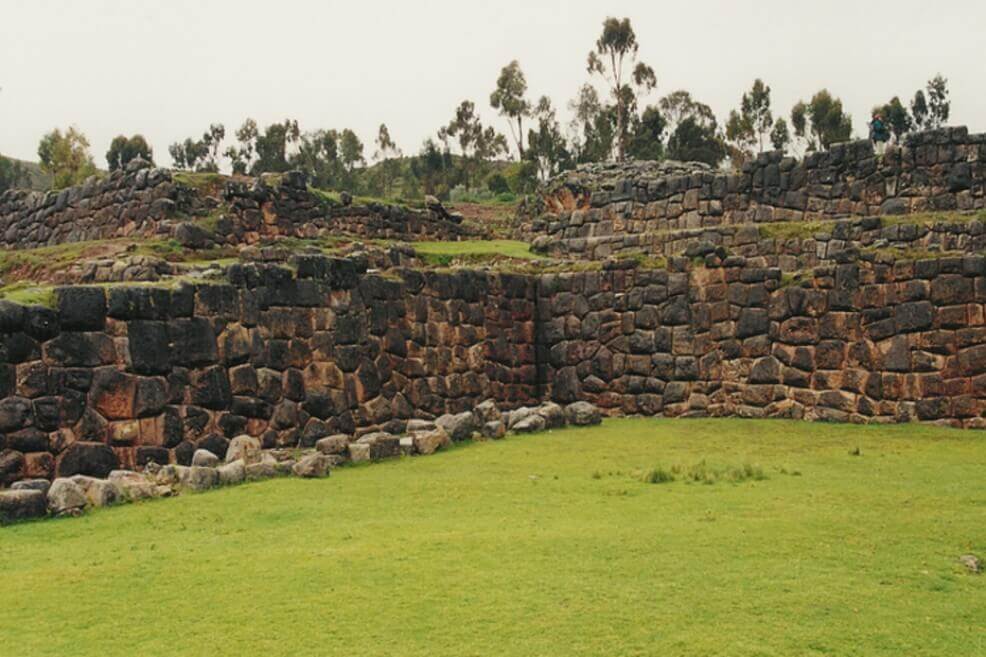 Comunidad científica de Perú se opone al aeropuerto en zona arqueológica en Cusco