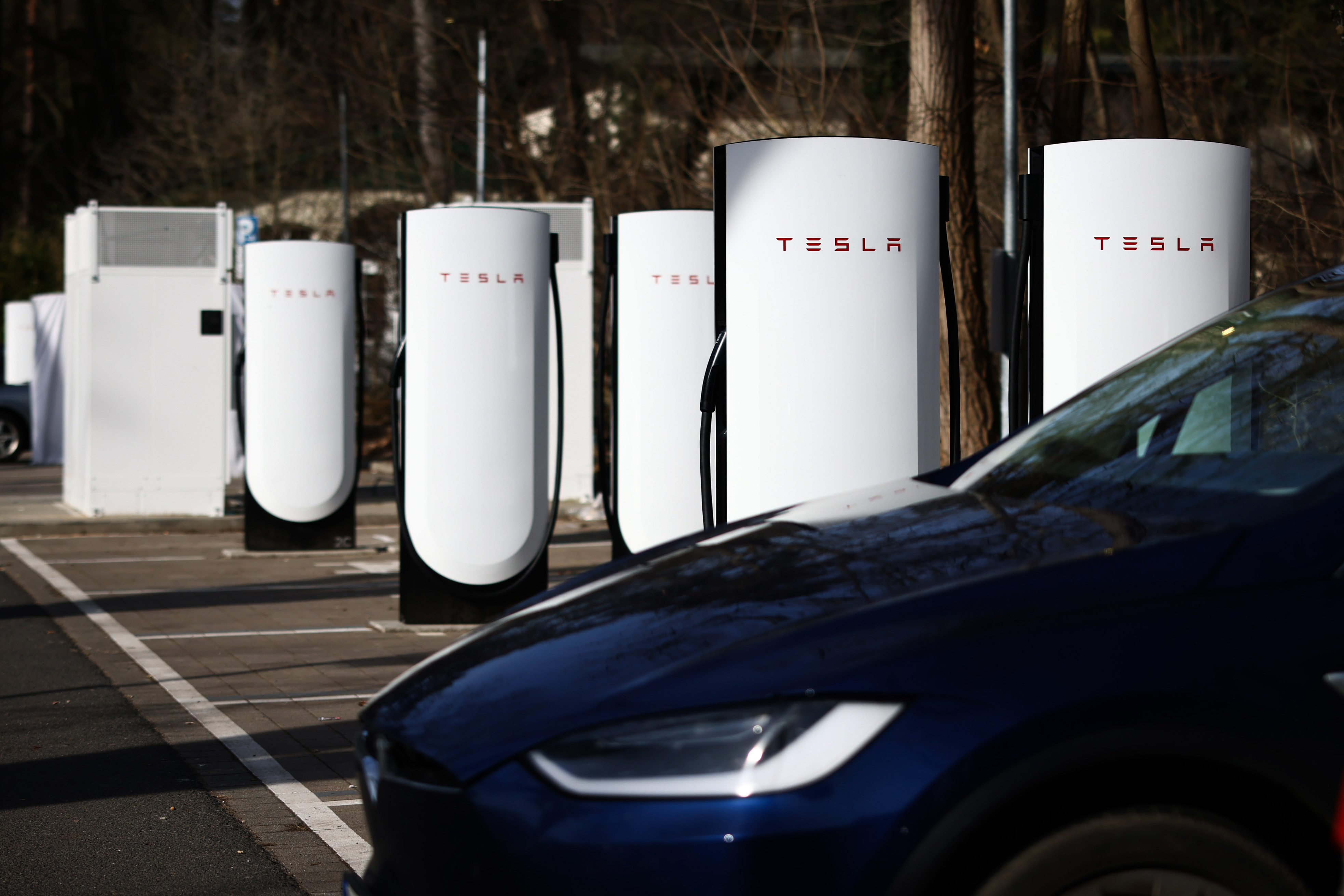 La alianza Musk y Trump y otras claves para entender la mala hora de Tesla