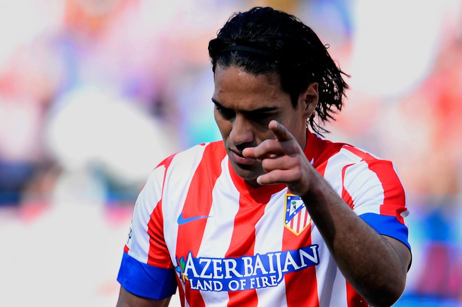 Falcao marcó doblete en la victoria del Atlético sobre Granada