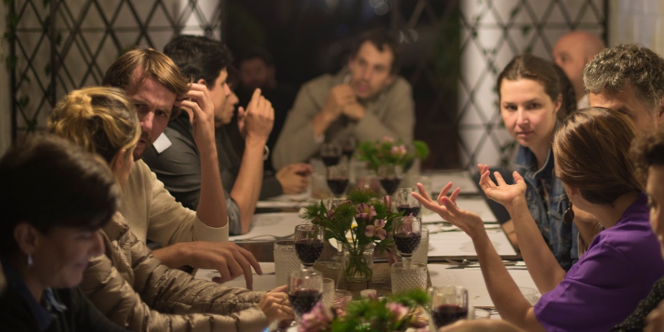 ¿Te atreverías a tener una cena clandestina?