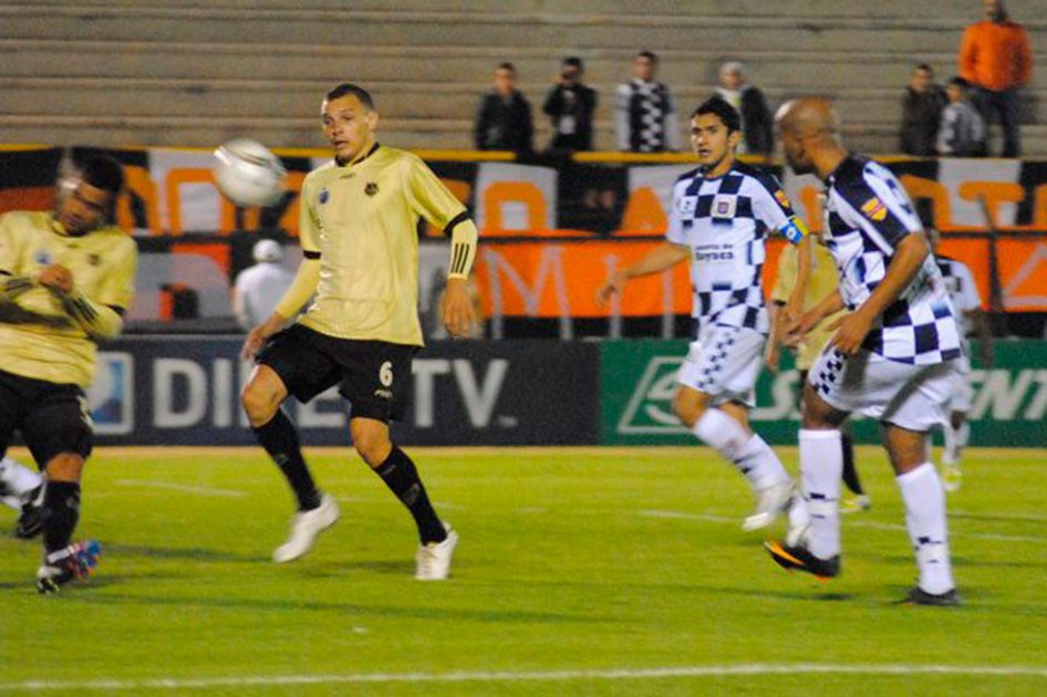 En tablas finalizó el juego aplazado entre Chicó e Itagüí.   /   Tomada de Golcaracol.com
