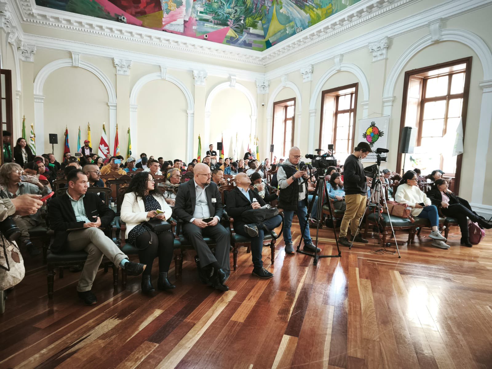 Entrega del informe de la caravana Humanitaria por la Vida, por la Paz y la permanencia en el territorio.