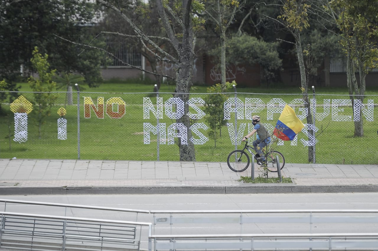 En fotos: el homenaje en la U. Nacional a las víctimas mortales en el paro