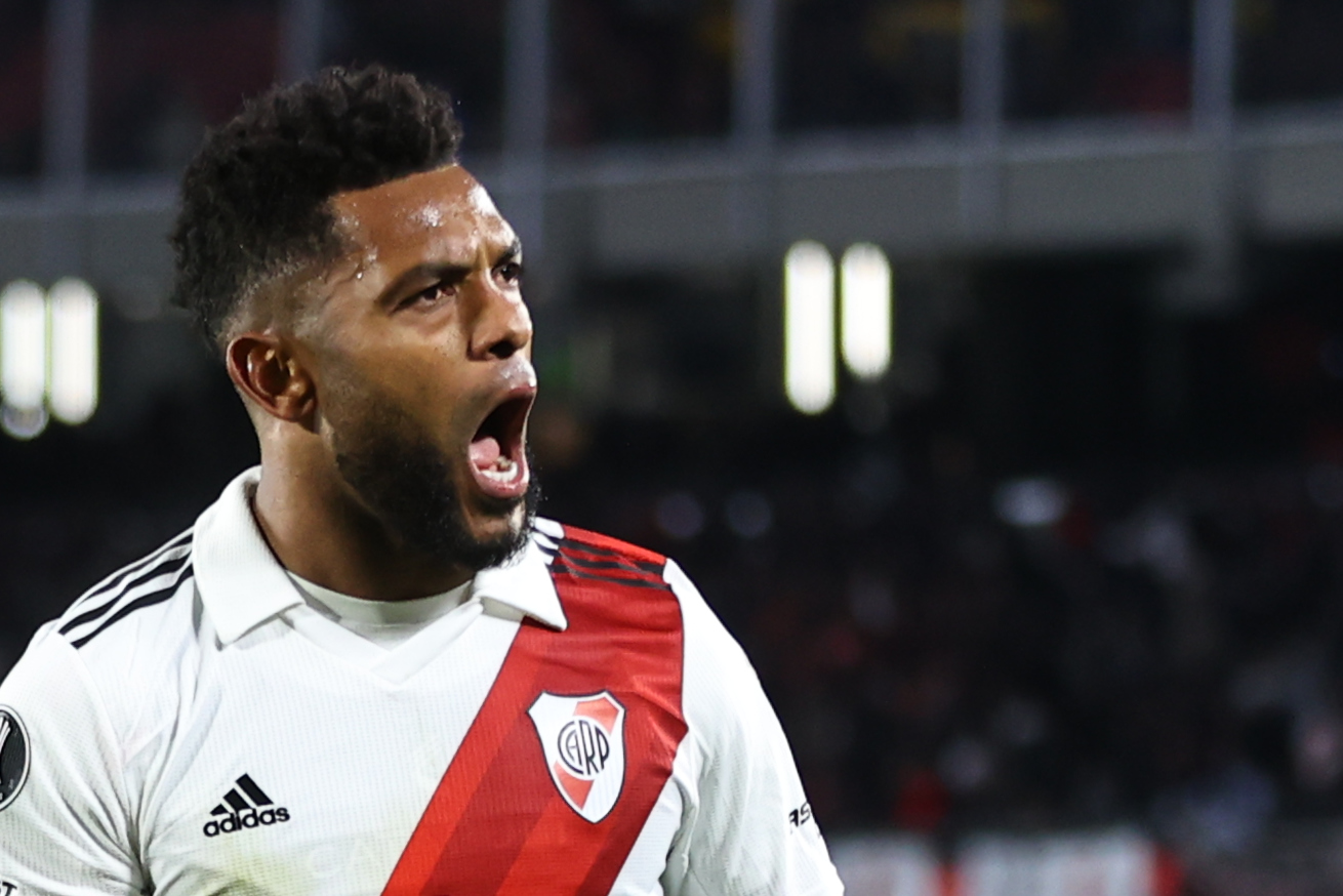 AMDEP5261. BUENOS AIRES (ARGENTINA), 27/06/2023.- Miguel Borja de River Plate celebra su gol hoy, en un partido de la fase de grupos de la Copa Libertadores entre River Plate y The Strongest en el estadio Mâs Monumental en Buenos Aires (Argentina). EFE/ Juan Ignacio Roncoroni