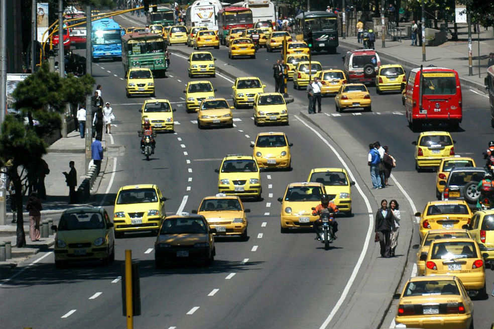 ¿Reconoce estas placas? Estos fueron los taxis con más infracciones en 2016