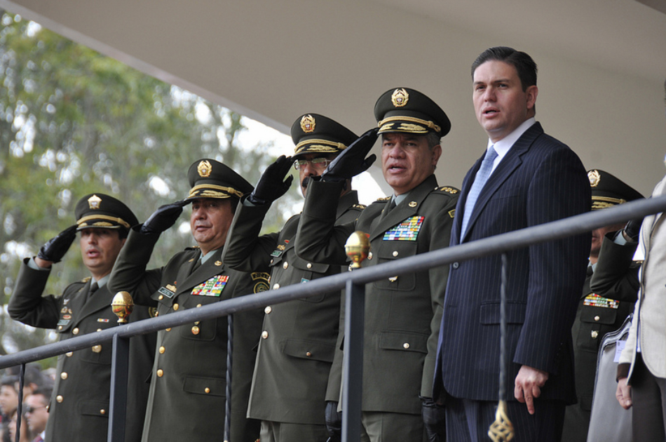 Mindefensa defendió proceso de ascensos en la Policía