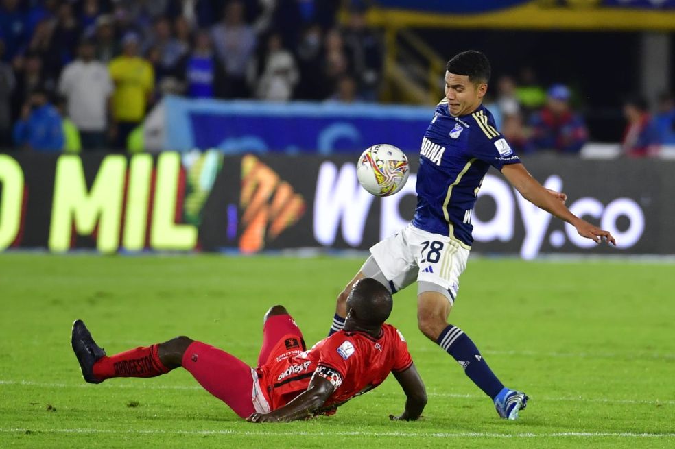 Millonarios pierde a otro de sus jugadores: Stiven Vega, lesionado