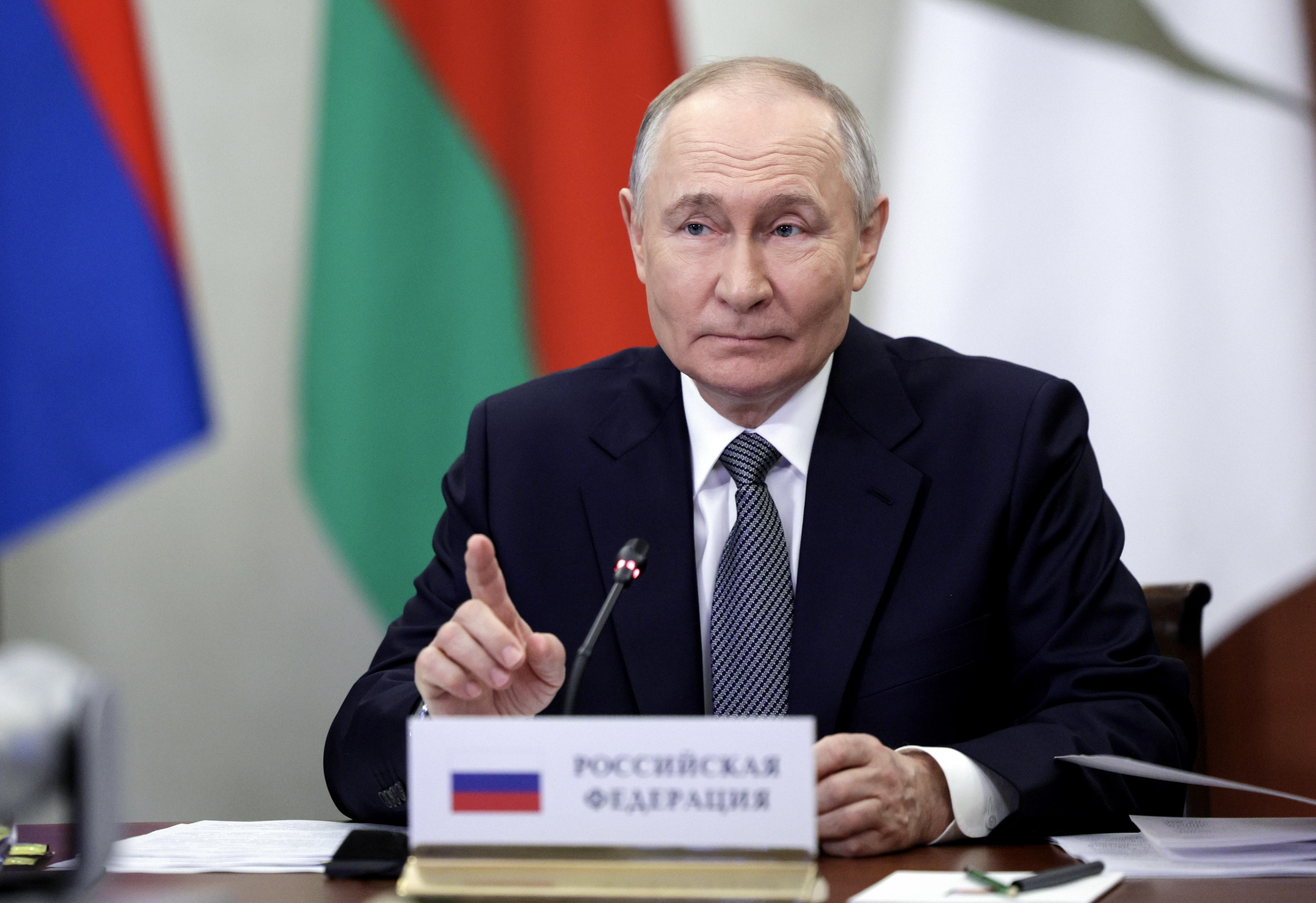 Pensadores globales 2025: “Otra vez Rusia combate al enemigo equivocado”