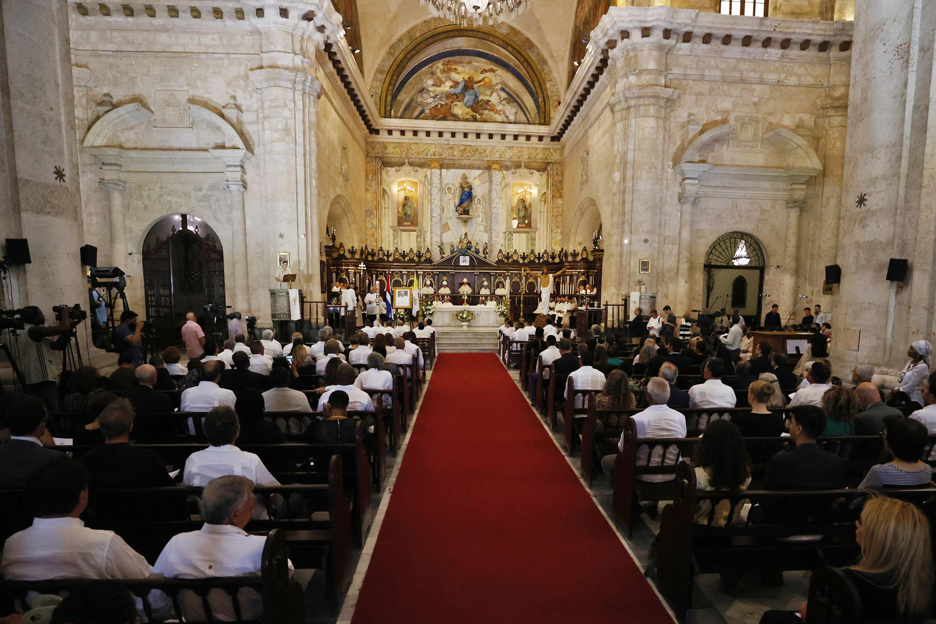 El Vaticano afina los detalles finales del funeral de Francisco