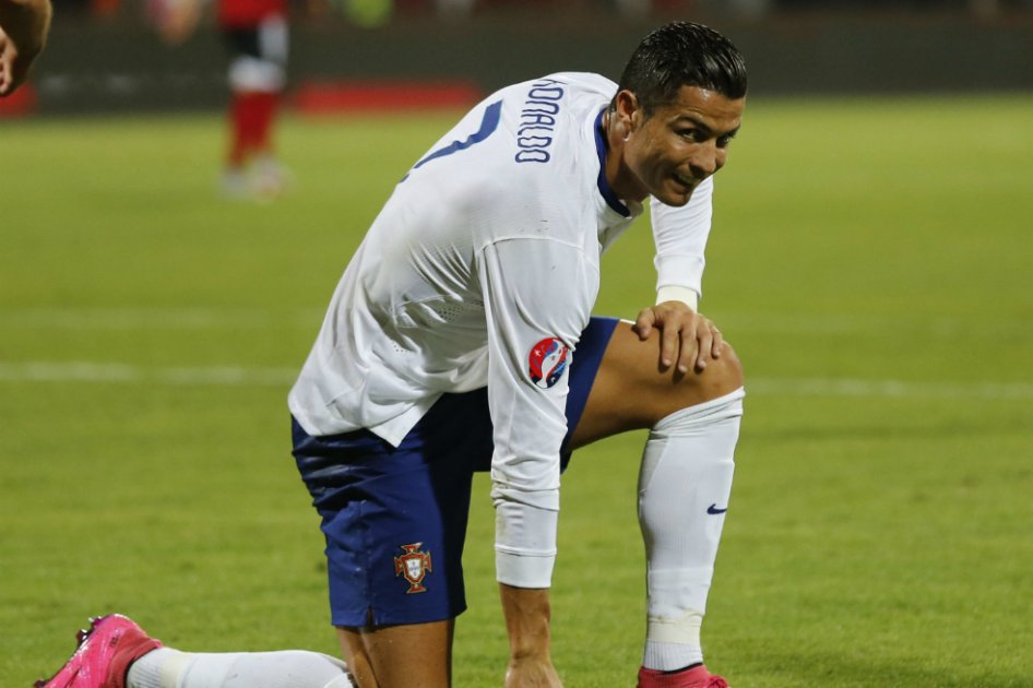 Portugal derrotó a Albania 1-0 en el último minuto