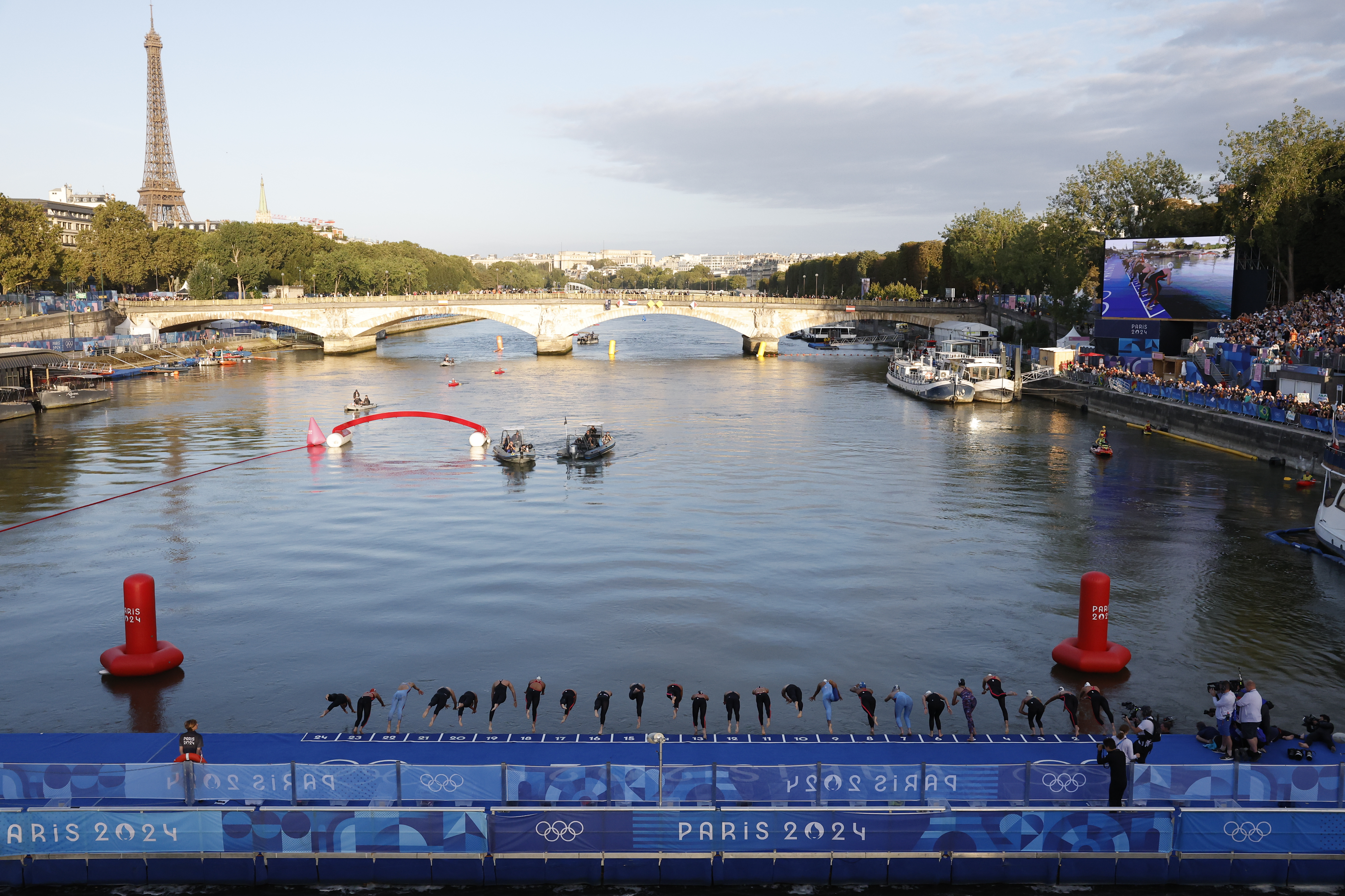 París autorizará bañarse en el río Sena a partir del 5 de julio