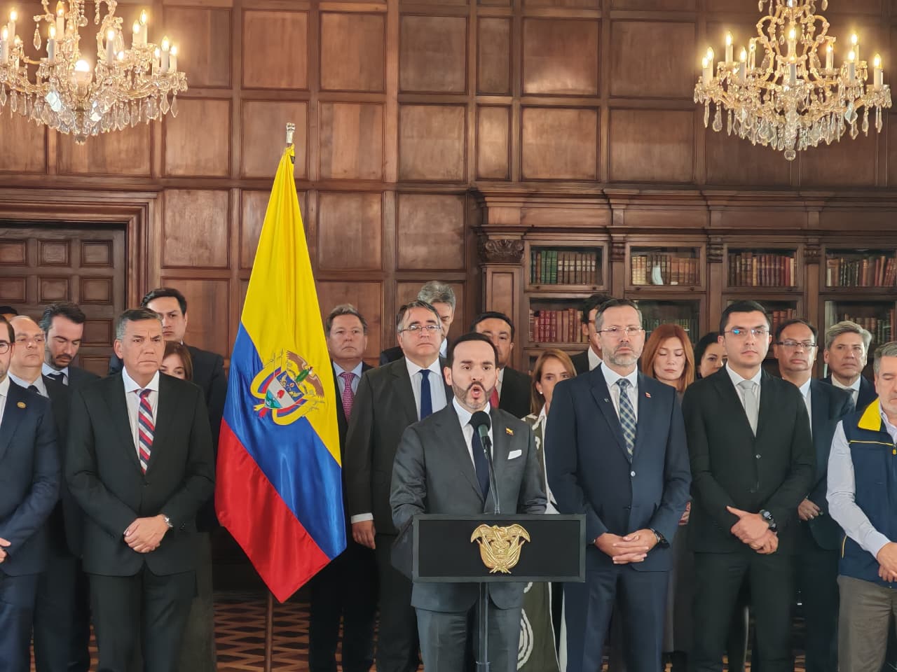 “El Gobierno no bajará la guardia”: De la Espriella confirma nuevas acciones tras terremoto