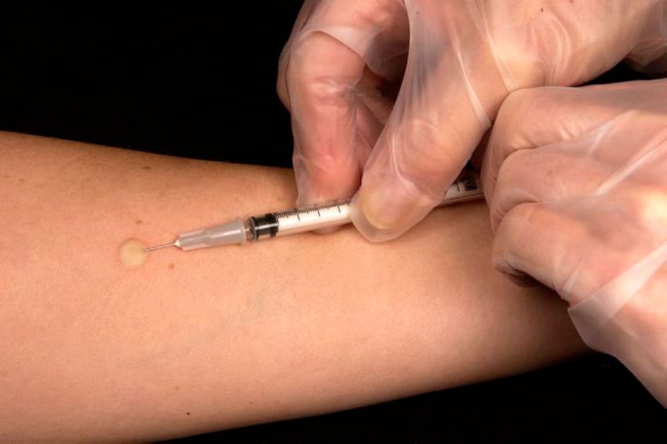 Miles de indios aseguran haber sido infectados de Sida por transfusiones de sangre