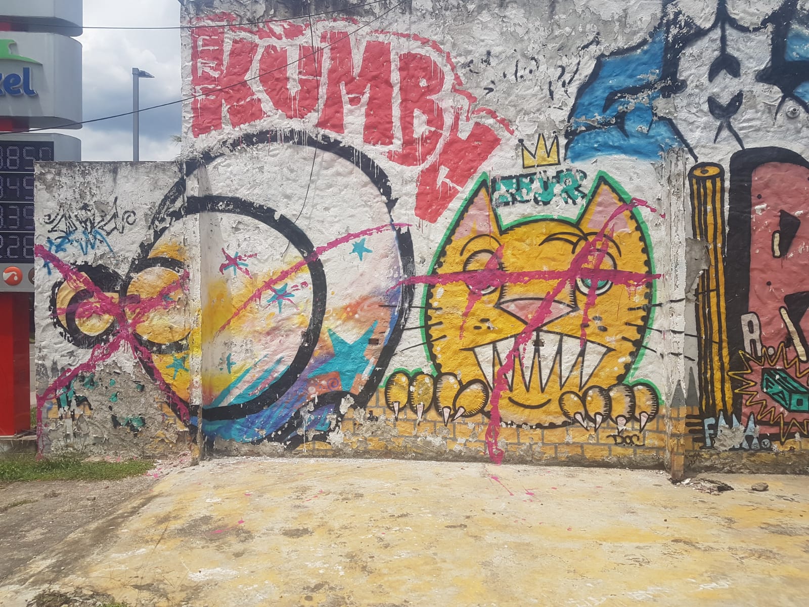 Censura masiva a grafitis en Medellín: ¿qué está sucediendo?