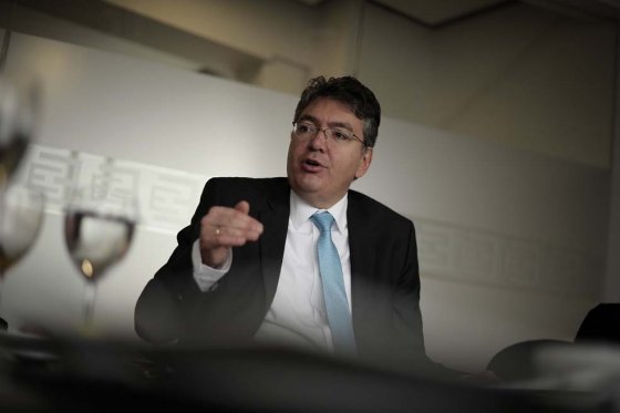 Menor del 3% sería el crecimiento de economía en primer trimestre: Minhacienda